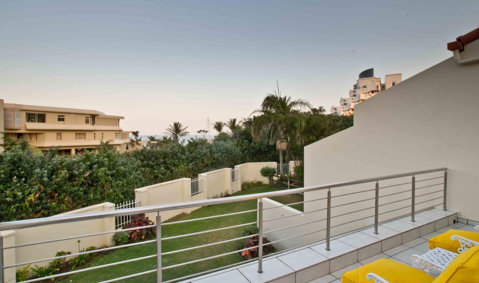 D3 Sea Lodge - By Stay In Umhlanga Durban Exterior photo
